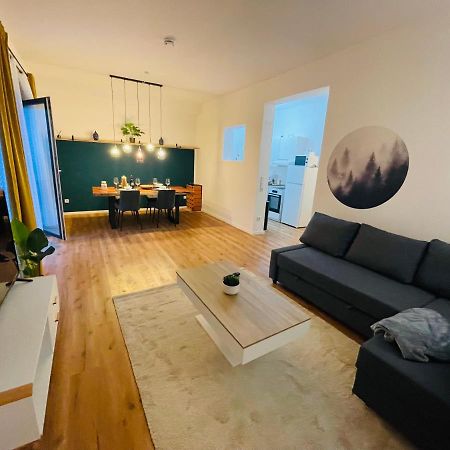 Modern * Gemuetlich * Nespresso * Terrasse * Netflix Apartment Duisburg Exterior foto