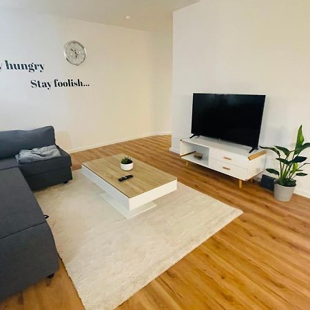 Modern * Gemuetlich * Nespresso * Terrasse * Netflix Apartment Duisburg Exterior foto