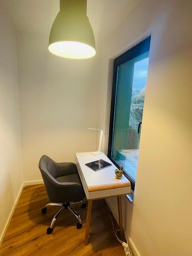 Modern * Gemuetlich * Nespresso * Terrasse * Netflix Apartment Duisburg Exterior foto